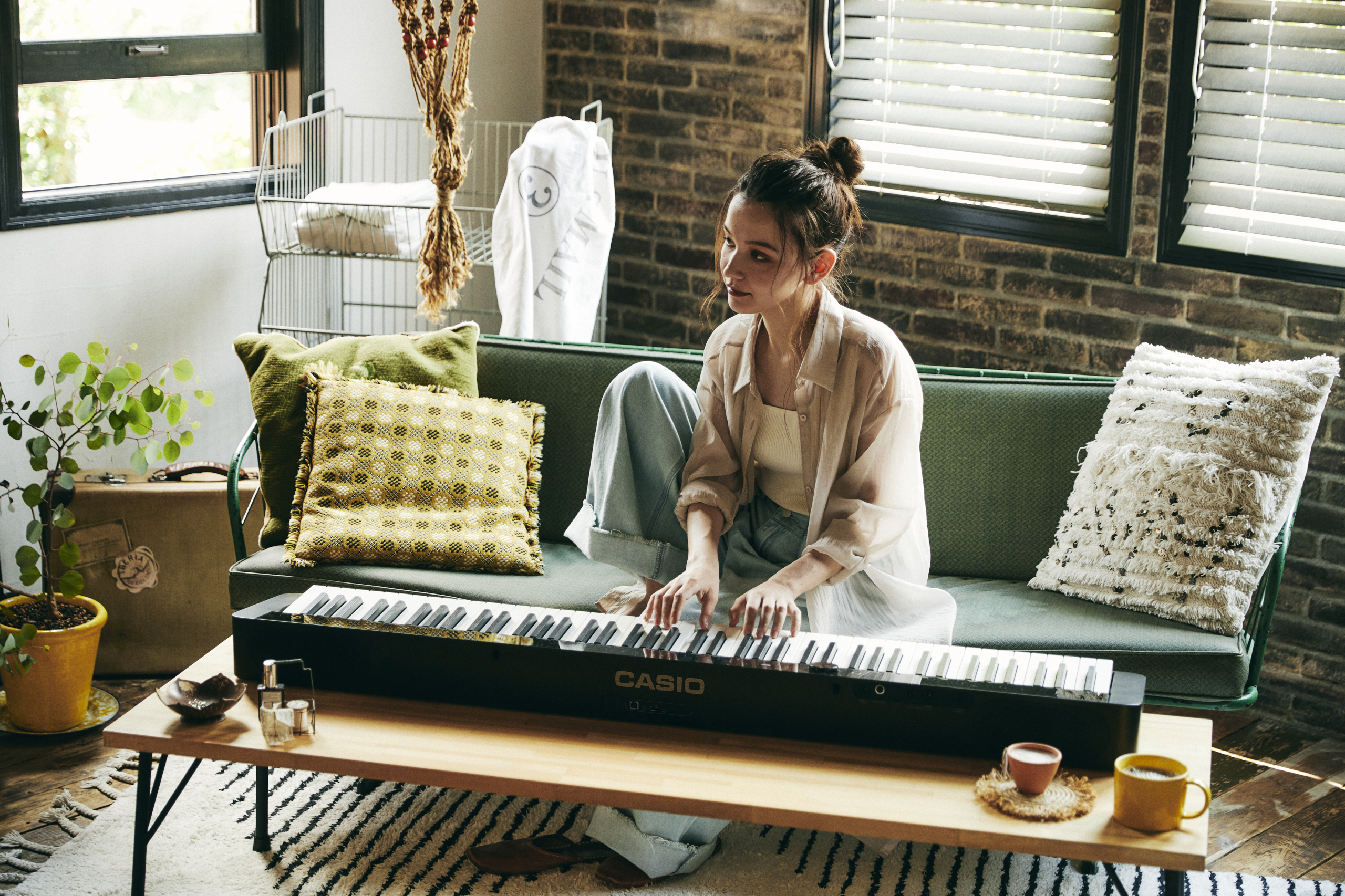 Цифрове фортепіано Casio Privia PX-S1100BK